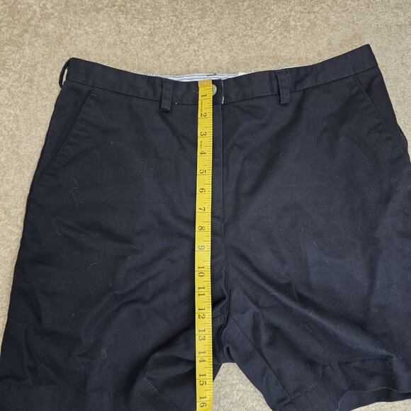 Liz Claiborne High Waist Chino Shorts Women's Sz 14 Flat Front Classic Black EUC - Picture 7 of 8